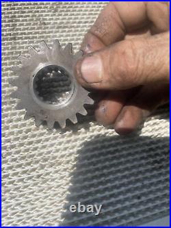 1100 Ford Tractor Diesel Sba322321530 Gear Drive Gear From Clutch Shaft 20t