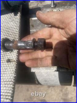 1100 Ford Tractor Diesel Steering Box Shaft Sba334291450