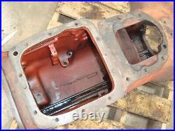 1958 Ford 961 Diesel Tractor 5 Speed Transmission Housing 900 800