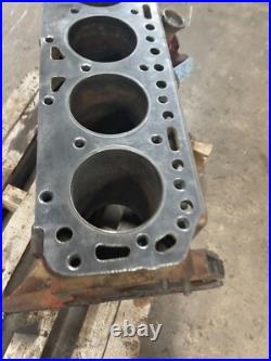 1959 Ford 1841 Diesel Tractor Engine Block 310609 800