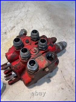 1959 Ford 1841 Diesel Tractor Loader Hydraulic Valve