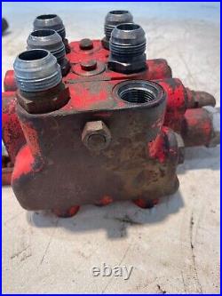 1959 Ford 1841 Diesel Tractor Loader Hydraulic Valve