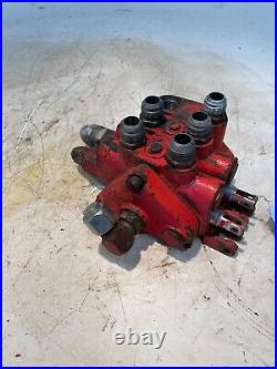 1959 Ford 1841 Diesel Tractor Loader Hydraulic Valve