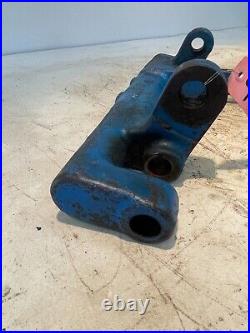 1966 Ford 6000 Commander Diesel Tractor 3pt Arm Bracket C3NNA861D