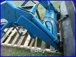 1977 Ford 1600 diesel Farm tractor front end loader assembly with 60 bucket