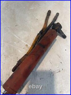 1983 Ford 4610 Diesel Tractor Steering Cylinder D8NN3A540AB 4500