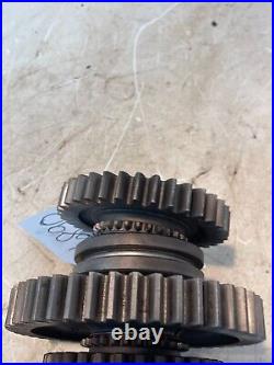 1983 Ford 4610 Diesel Tractor Transmission Gear Shaft C5NN7102E C5NN7160