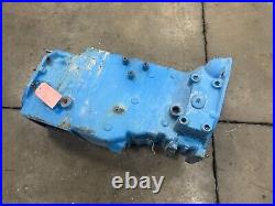 1986 Ford 1210 Diesel Tractor Transmission Bell Clutch Housing