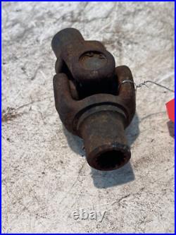 1986 Ford 1210 Tractor MFWD Universal U-Joint Coupler SBA398380090