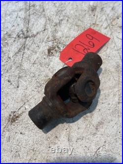 1986 Ford 1210 Tractor MFWD Universal U-Joint Coupler SBA398380090