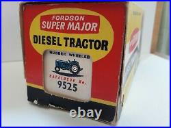 Britains no. 9525 Fordson Super Major Diesel Tractor -Original VNMIB (VERY RARE)