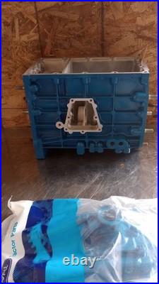 Ford 1210 Tractor Transmission Housing 1986 With Cylinder And Bearings