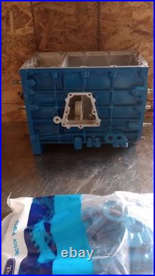 Ford 1210 Tractor Transmission Housing 1986 With Cylinder And Bearings