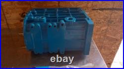 Ford 1210 Tractor Transmission Housing 1986 With Cylinder And Bearings