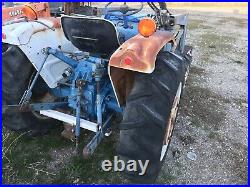 Ford 1700 4x4 Tractor With Loader For Parts Or Repair