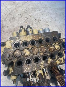 Ford 3500 Tractor Backhoe Hydraulic Valve 291952 306506