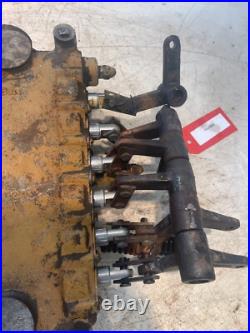 Ford 3500 Tractor Backhoe Hydraulic Valve 291952 306506