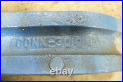 Ford 4000 Diesel Tractor front end axle spindle mount CONN-3010
