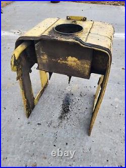 Ford 4500 Diesel Tractor Front Hood Nose Cone Hydraulic Reservoir