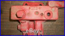 Ford 901 diesel Farm tractor auxiliary hydraulic remote valve assembly
