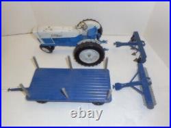 Hubley 1/12 Scale Ford 6000 Diesel Toy Tractor Farm Set