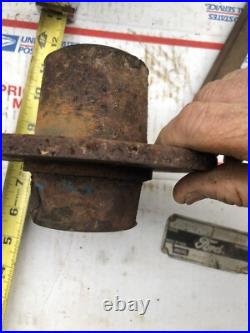 Spindle Hub 916a Tractor 1110 1210 1310 Mower Deck Ford 22AB0060 Diesel