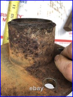 Spindle Hub 916a Tractor 1110 1210 1310 Mower Deck Ford 22AB0060 Diesel