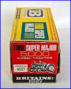 Vintage Britains Ford Super Major 5000 Diesel Tractor 9527. Boxed