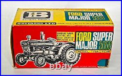 Vintage Britains Ford Super Major 5000 Diesel Tractor 9527. Boxed