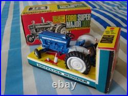 Vintage Diecast Britains Ford Super Major 5000 Diesel Tractor 9527 withbox 1960's