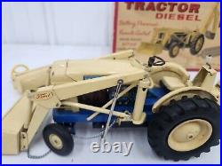 Vintage Original 1/16 Cragstan Japan Ford 4000 Diesel Tractor In Box Battery Op