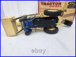 Vintage Original 1/16 Cragstan Japan Ford 4000 Diesel Tractor In Box Battery Op