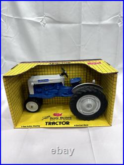 Vintage Scale Models Ford 4000 Tractor Die Cast Gray Blue NEW